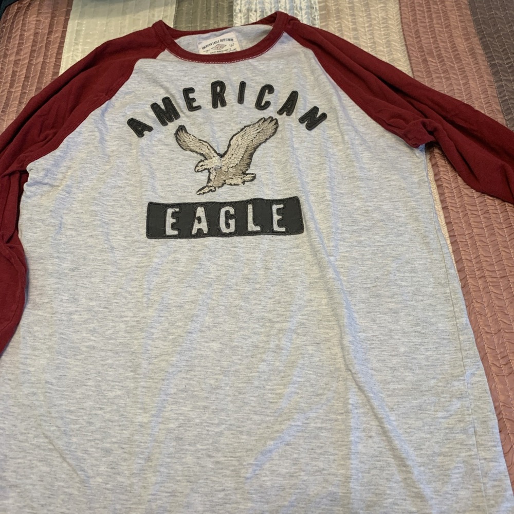 American Eagle T shirt Mens XL Beige Red Vintage Classic Fit Raglan Baseball